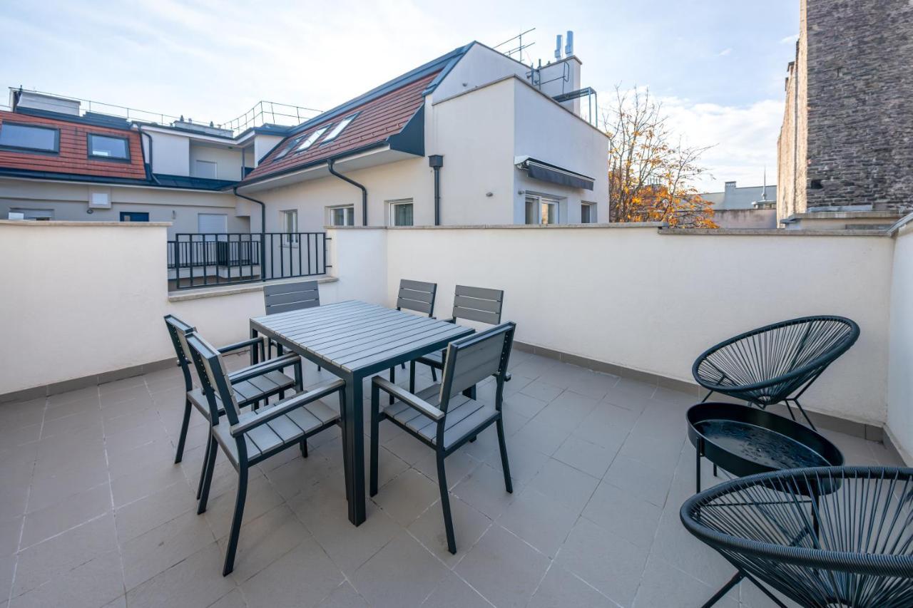 Lovag 12 Terrace Designer Home Βουδαπέστη Εξωτερικό φωτογραφία